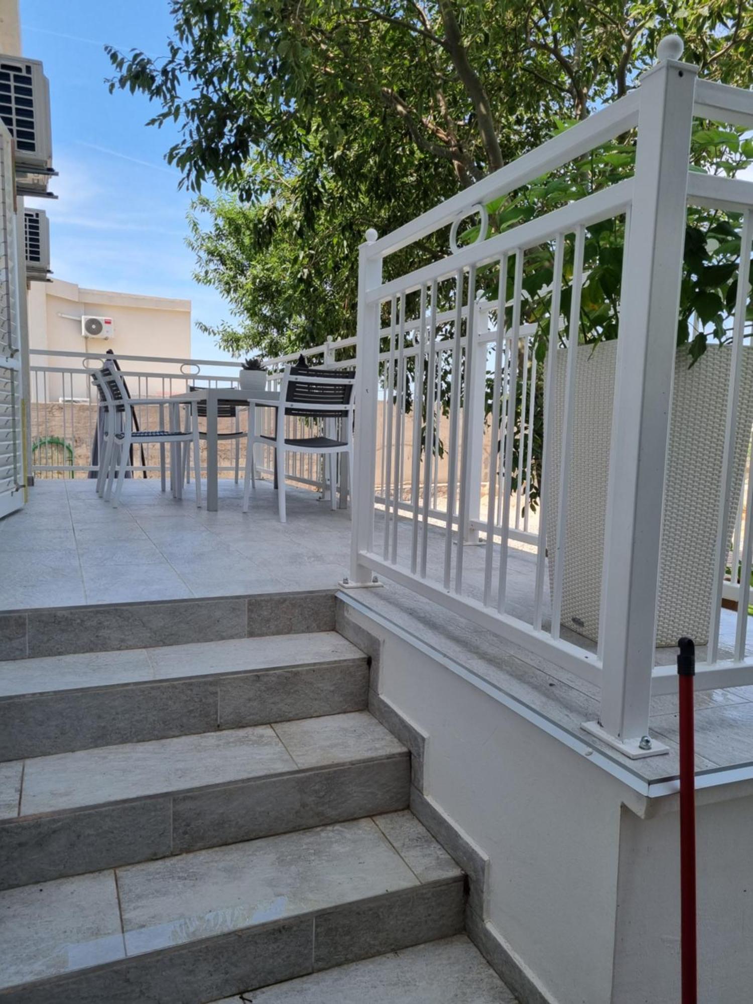 Rosemary Resort Cesarica Rom bilde